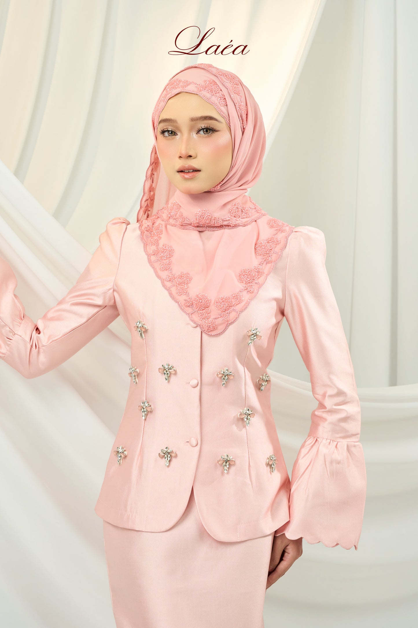Leara Pink