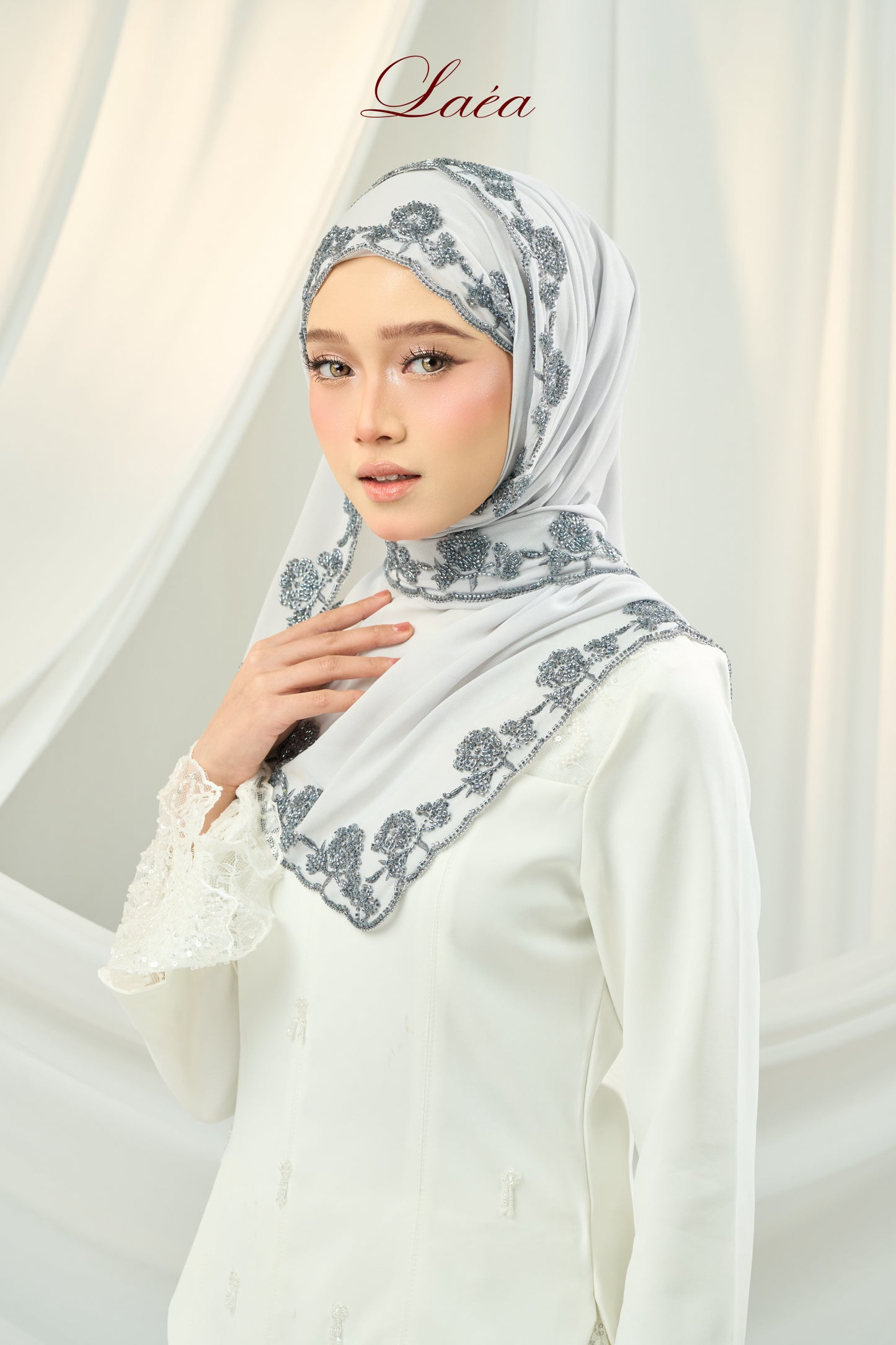 Laea Beaded Shawl in Light Grey