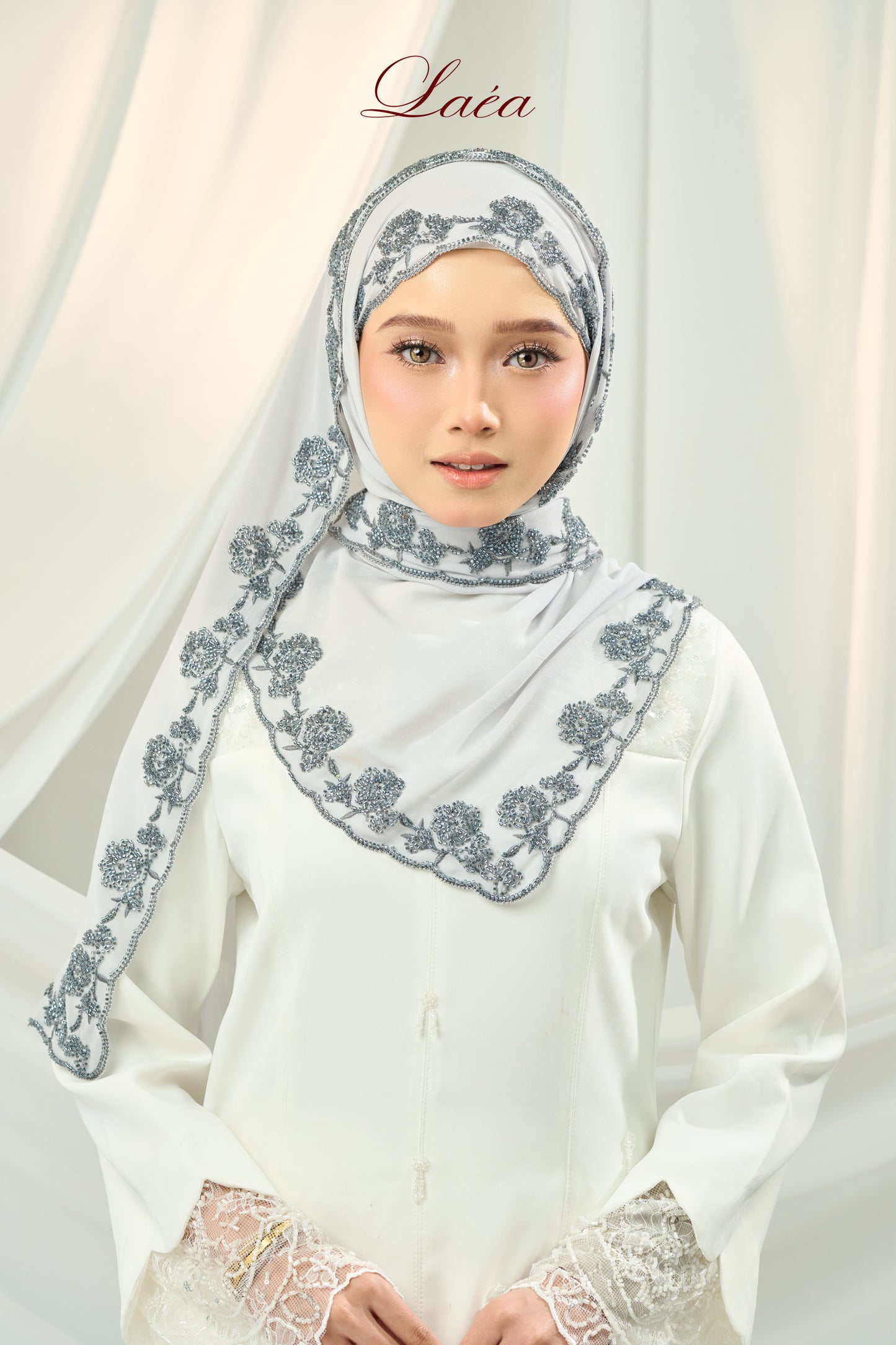 Laea Beaded Shawl in Light Grey