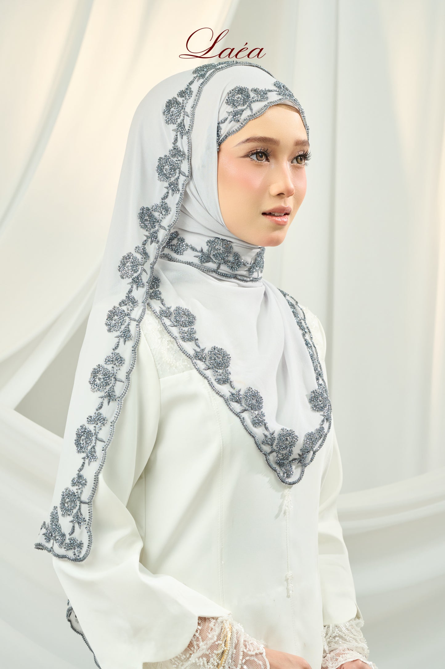 Laea Beaded Shawl in Light Grey